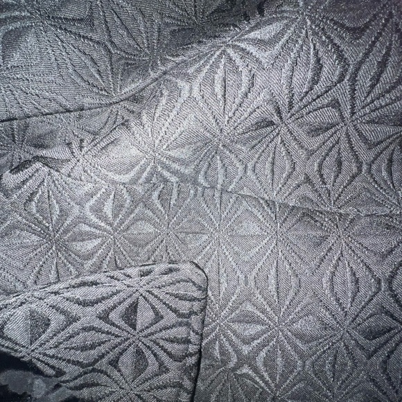 Cynthia Rowley 3 button 2 pocket jacket with stitching detail. Wrap belt. - Picture 5 of 6